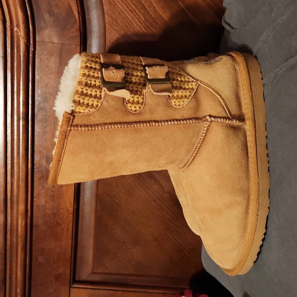 Beautiful cozy winter boots